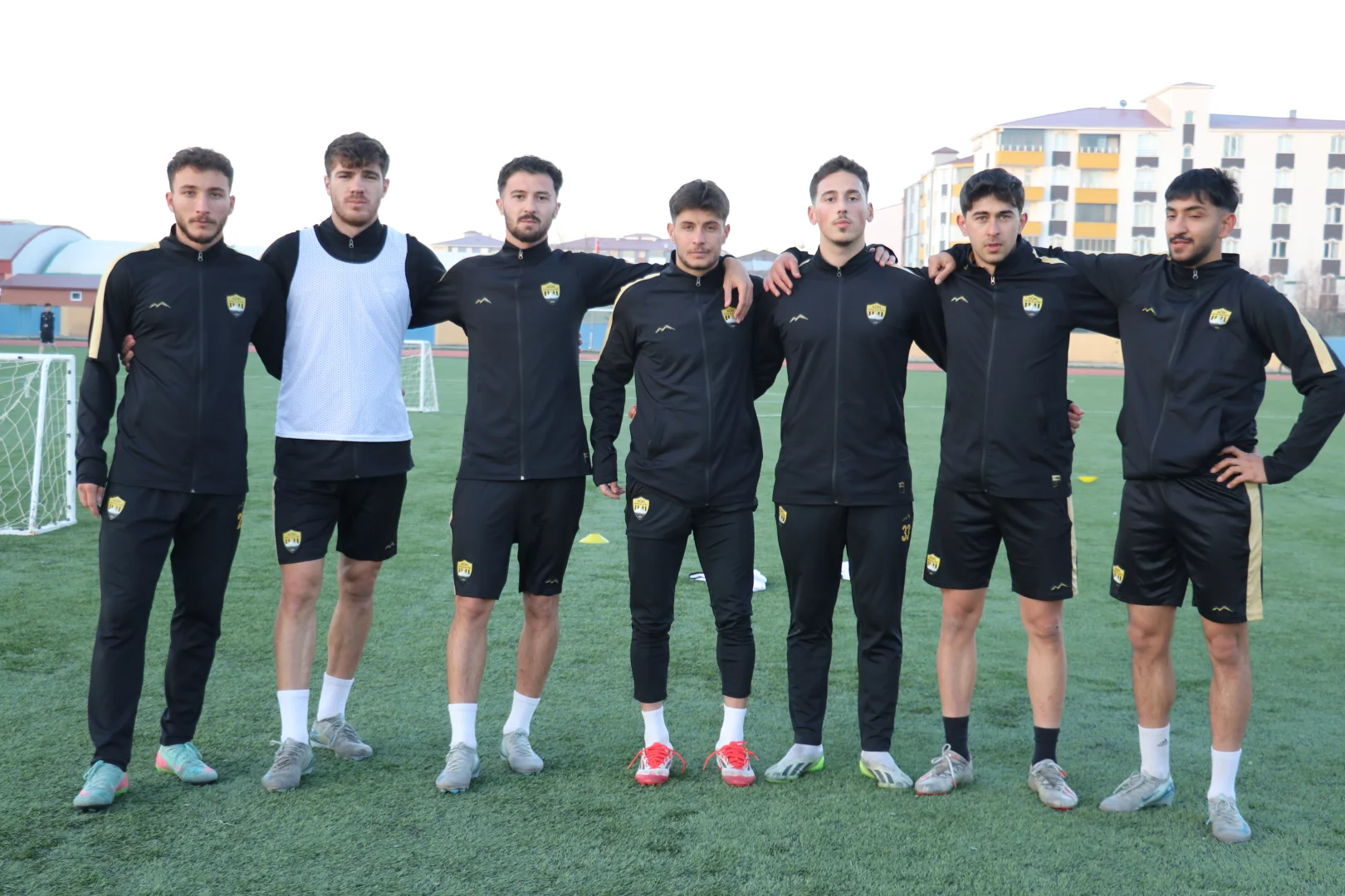 Ağrı 1970 Spor Kulübünde alt liglerden transfer arayışı