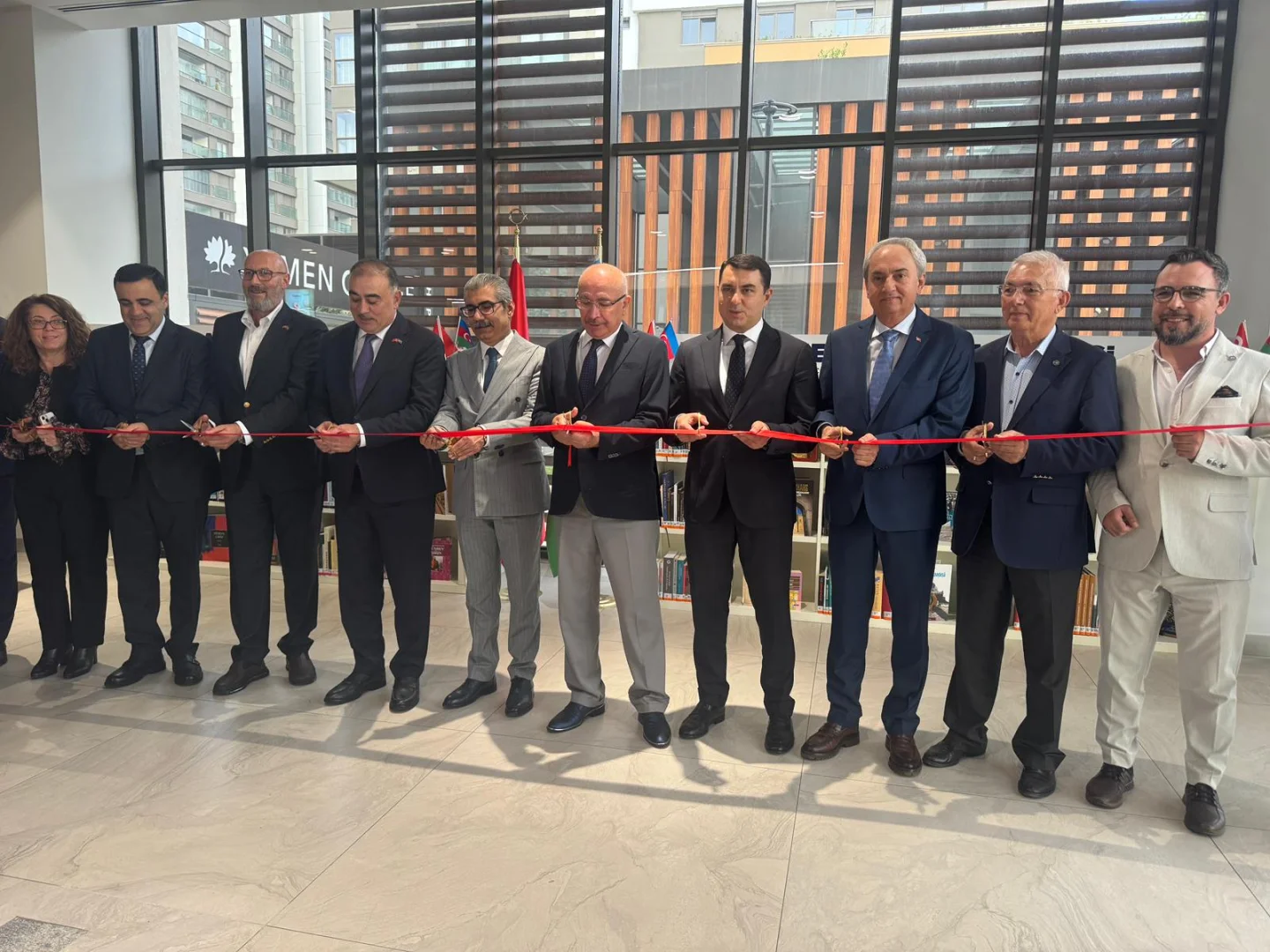 Antalya Kütüphanesi'nde Azerbaycan Seçkisi açıldı