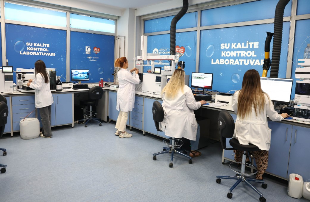 Antalya’nın İçme Suyu Kalitesi Kontrol Altında