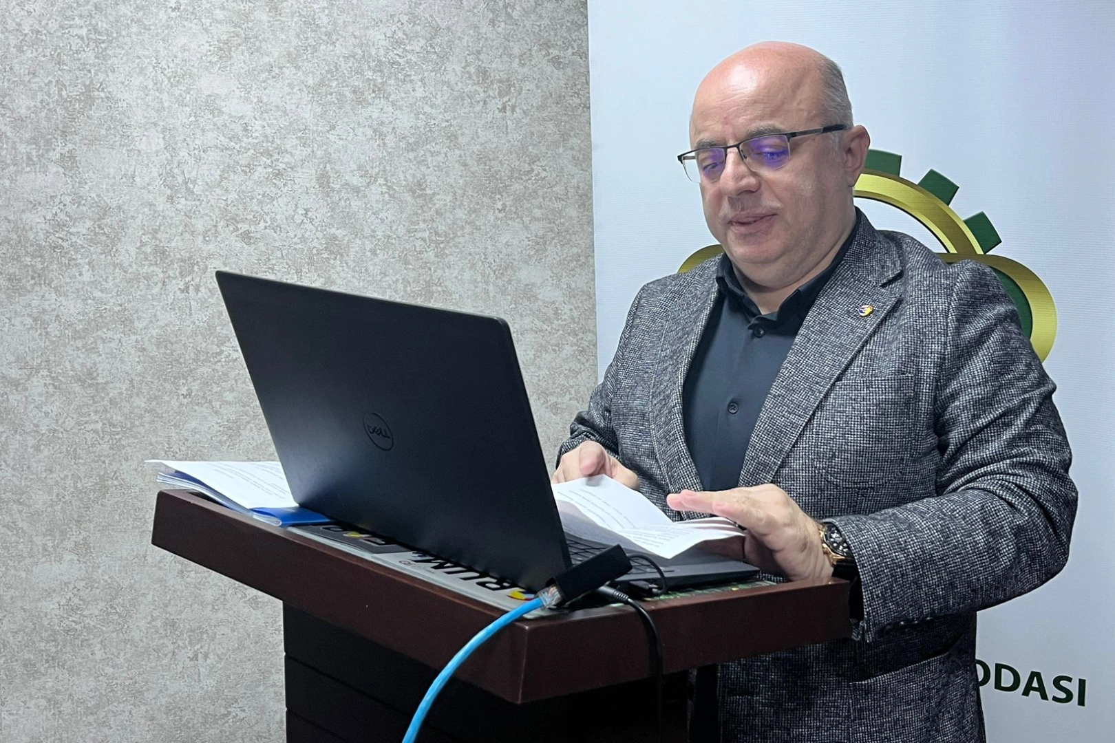 Artvinspor'da Başkan Yıldırım, 3. kez güven tazeledi