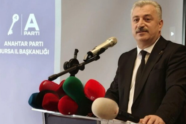 Aslan: 1 yıllık emeği 1 günde çöpe attınız