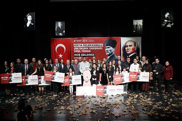 Ata’ya Özlem Şiir Okuma Yarışması ödül töreni gerçekleştirildi