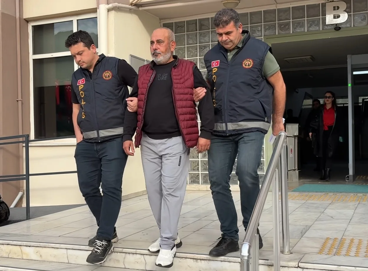 Aydın'da polise hakaret eden alkollü sürücü tutuklandı