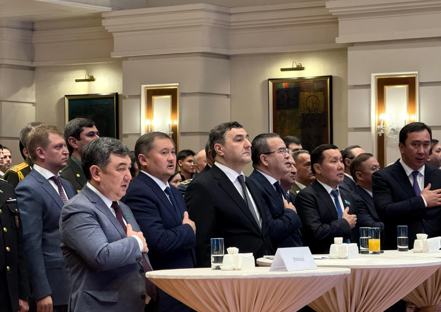 Azerbaycan’ın Kazakistan’daki 8 Kasım Zafer Günü resepsiyonu müziksiz gerçekleştirildi