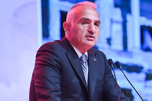 Bakan Ersoy, Büyük Mısır Müzesi açılışına katıldı