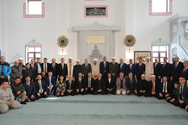 Bakan Ersoy, Kırcaali Cami ile Külliyesi'nin açılışına katıldı