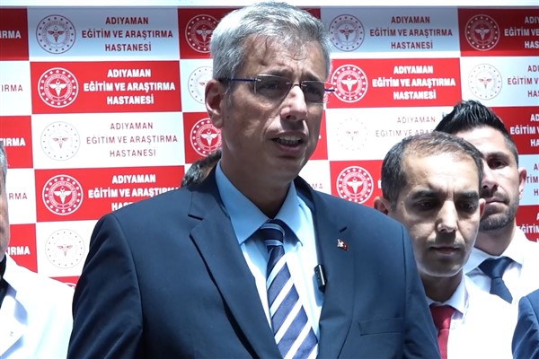 Bakan Memişoğlu, Afyonkarahisar’da sağlık yöneticileriyle bir araya geldi