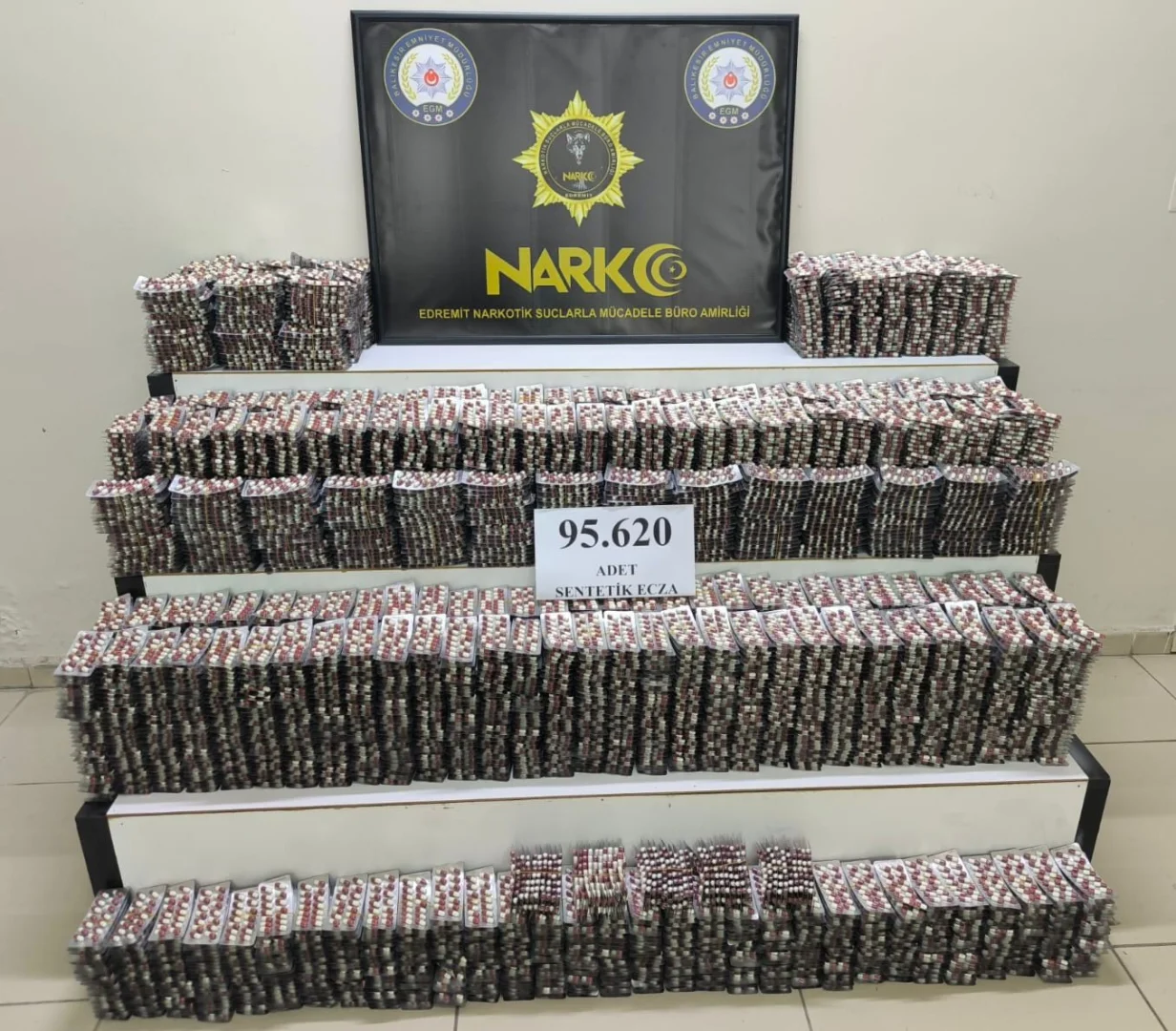 Balıkesir'de 95 bin 620 uyuşturucu hap ele geçirildi