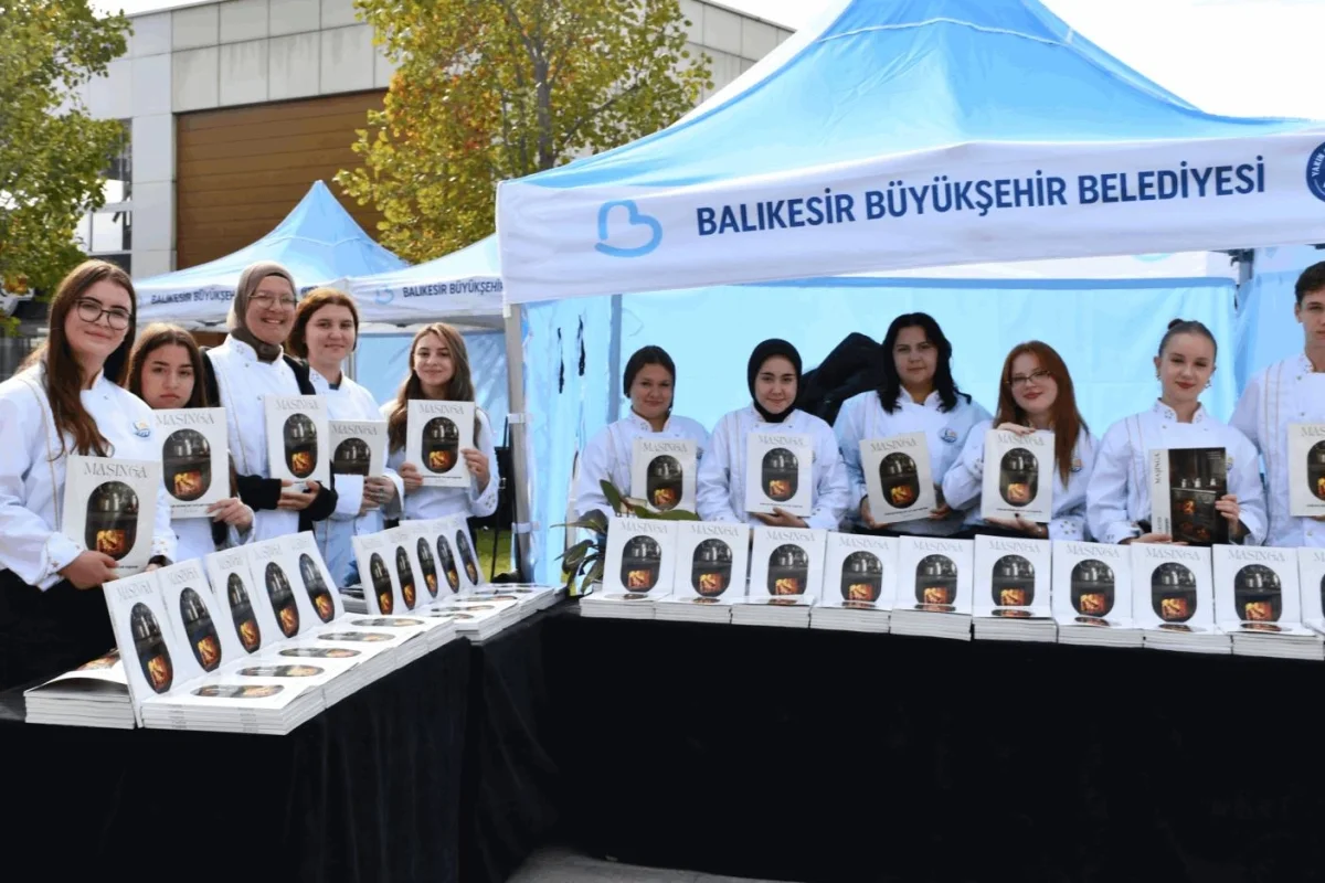 Balıkesir Kitap Fuarı’nda Maşınga Etkisi Devam Ediyor