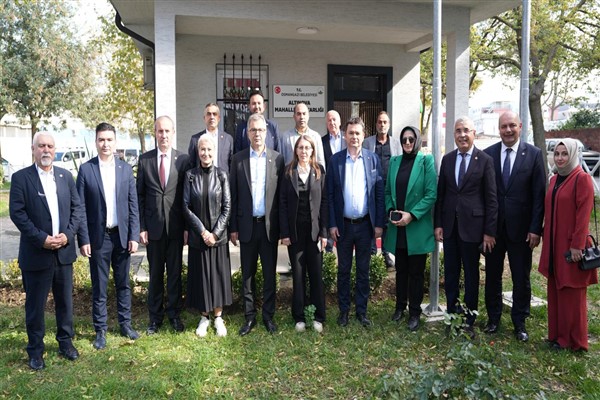 Başkan Aydın’dan Altınova Mahallesi'ne ziyaret