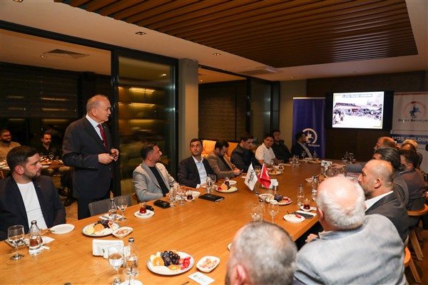 Başkan Özlü, MÜSİAD ile bir araya geldi