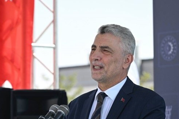 Bolat, Thani ile Türkiye-Katar işbirliğini görüştü