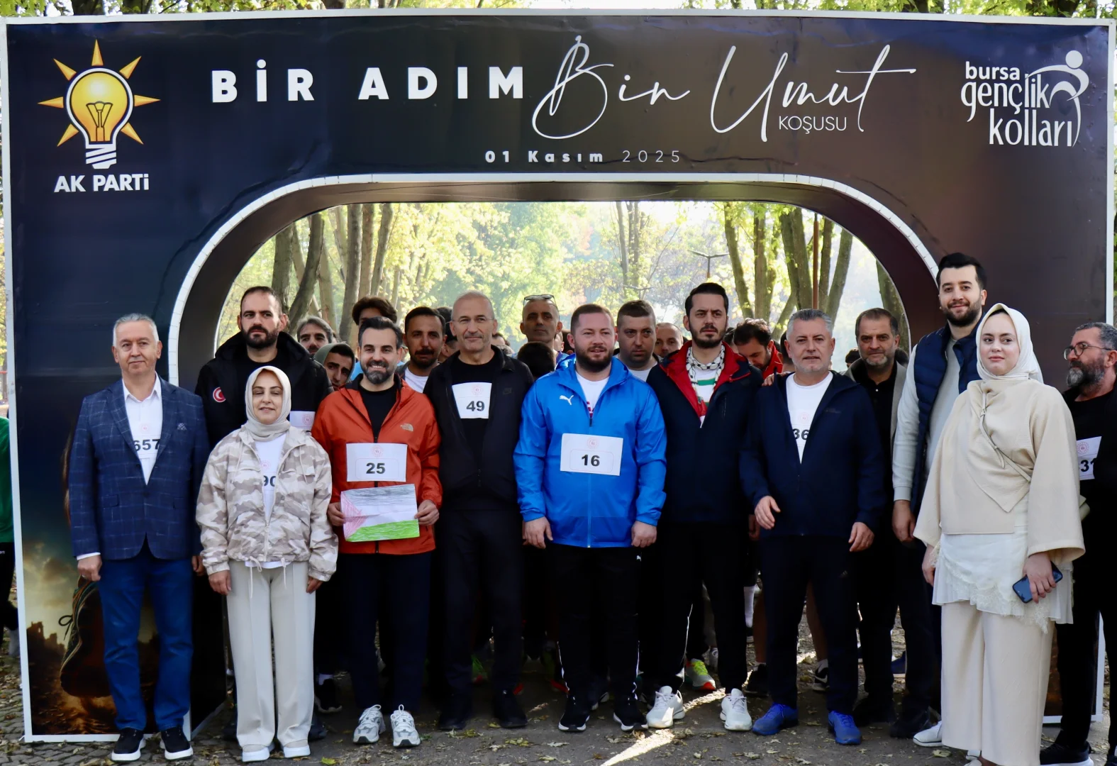 Bursa'da Gazze'ye destek için "Bir Adım, Bin Umut" koşusu düzenlendi