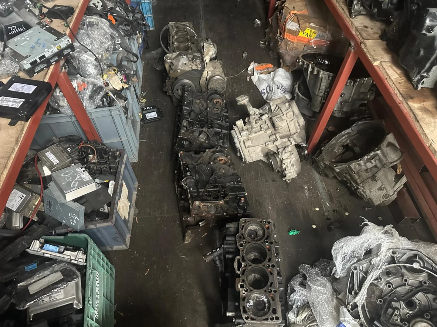 Bursa merkezli "change" araç operasyonunda 2 zanlı tutuklandı