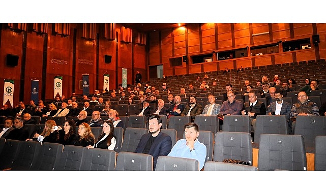 Büyükşehir, "Büyük dönüşümü" emlakçılara anlattı