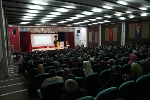 Büyükşehir'in şehir konferansları devam ediyor