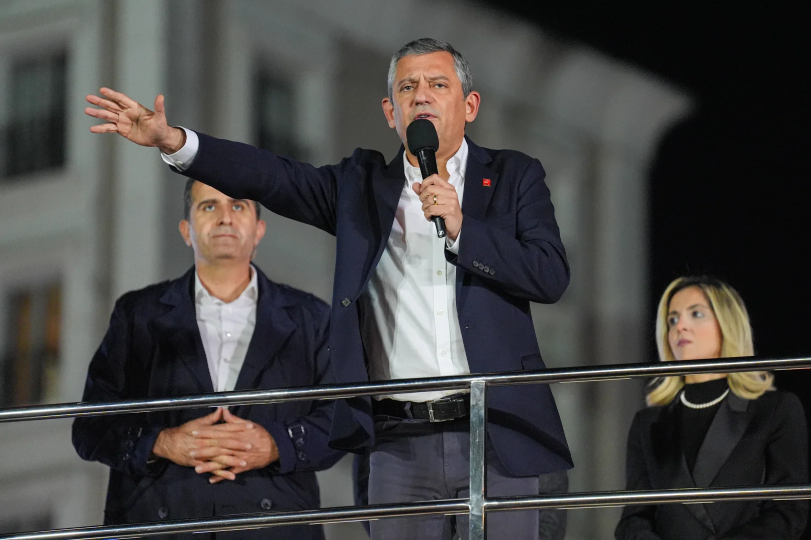 CHP Genel Başkanı Özel partisinin Esenyurt mitinginde konuştu: