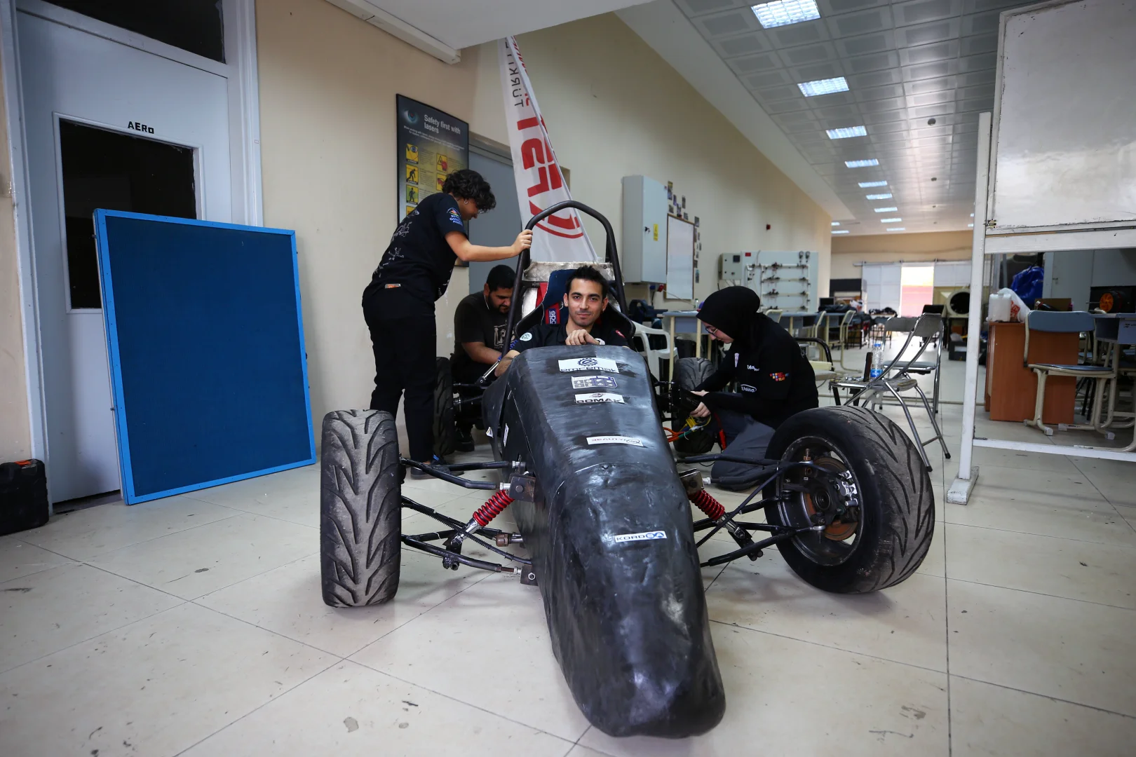 Çukurova Üniversitesinin teknoloji takımı "1,5 Adana"nın ödül sayısı 33'e ulaştı