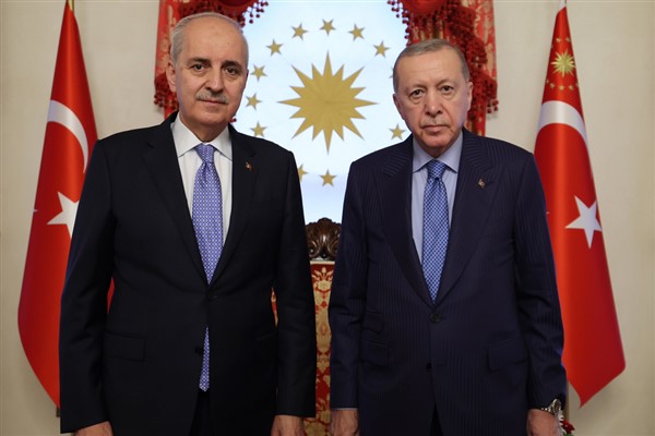 Cumhurbaşkanı Erdoğan, TBMM Başkanı Kurtulmuş’u kabul etti