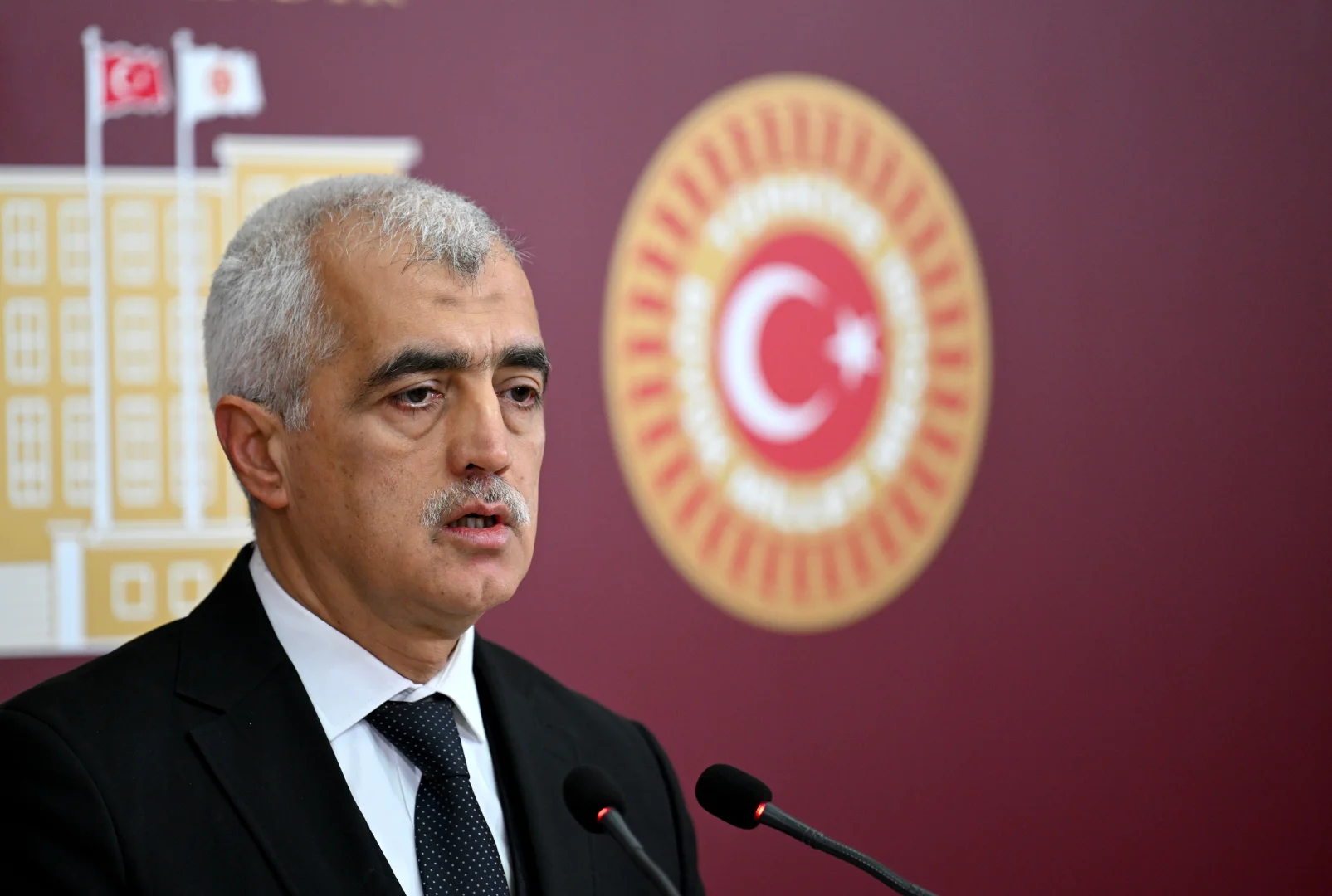 DEM Parti Kocaeli Milletvekili Ömer Faruk Gergerlioğlu