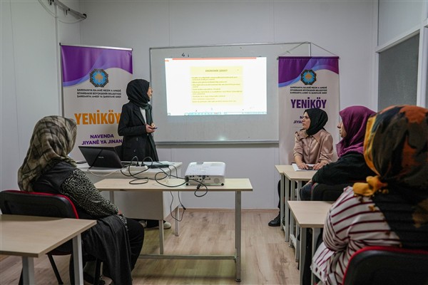 Diyarbakır’da kadınlara farkındalık eğitimi