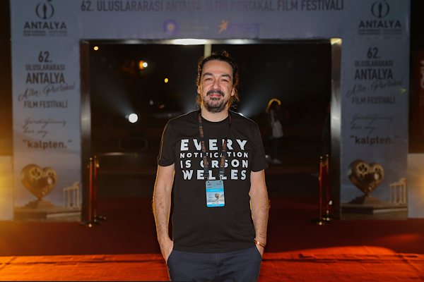 Dünyanın ilk yapay zeka belgeseli Altın Portakal’da