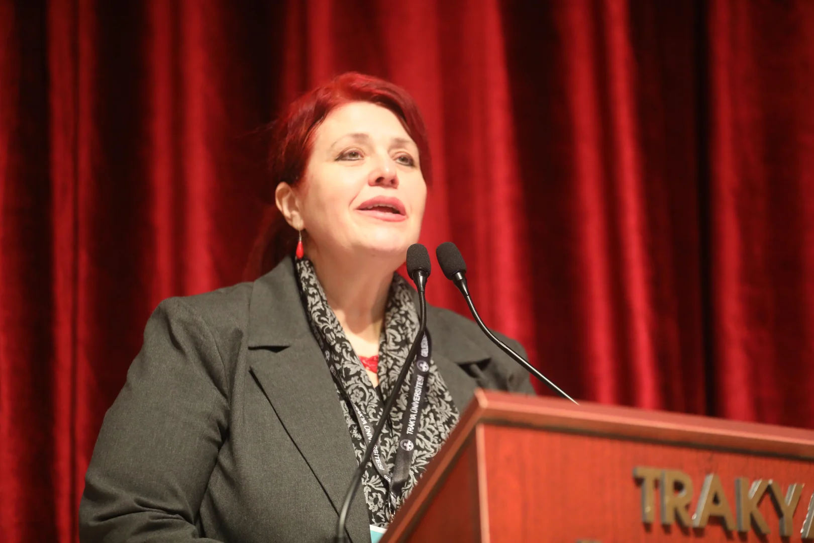 Edirne'de edebiyatçı Halide Nusret Zorlutuna düzenlenen sempozyumda anıldı