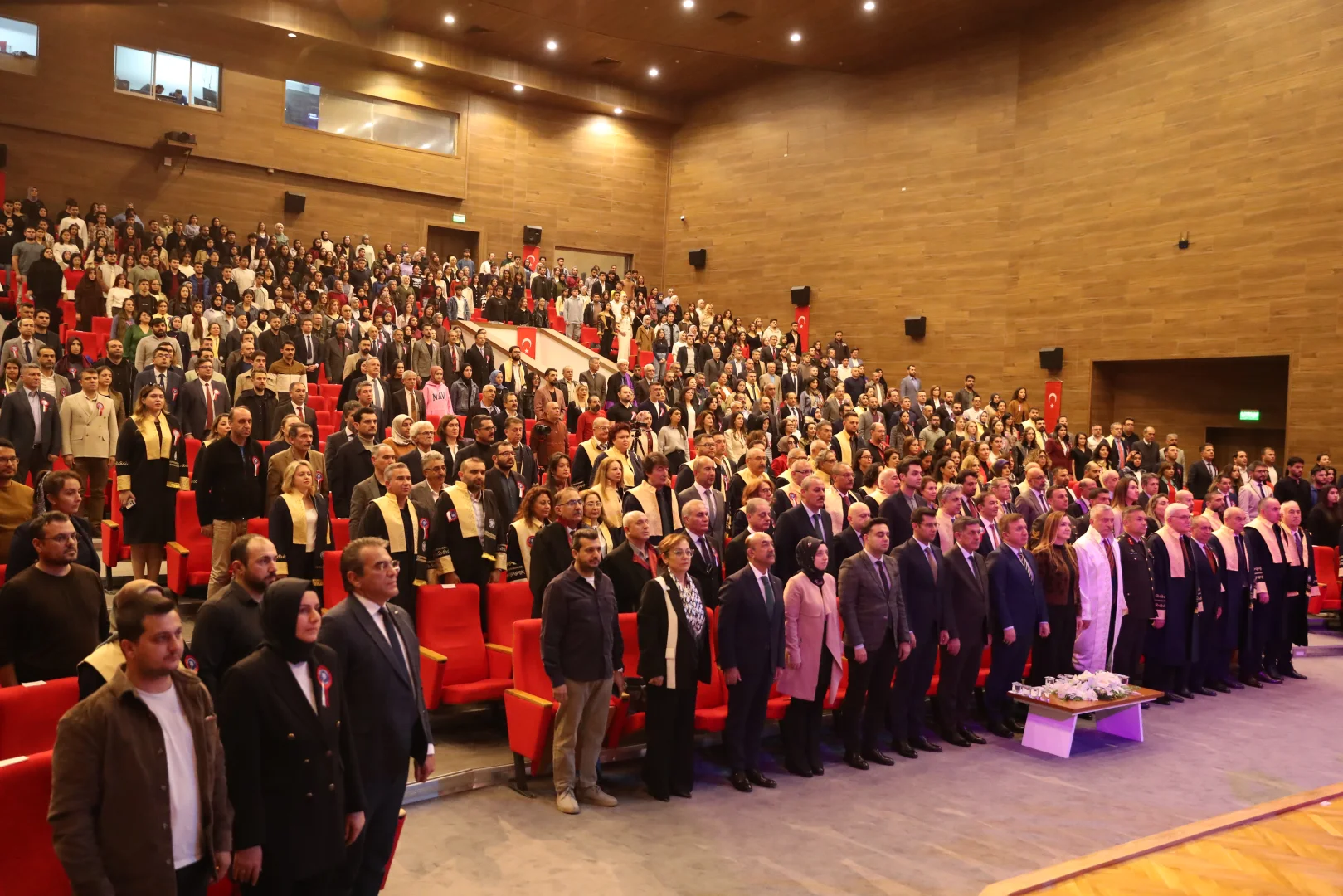 Erzincan Binali Yıldırım Üniversitesinde Akademik Yıl Açılış Töreni düzenlendi