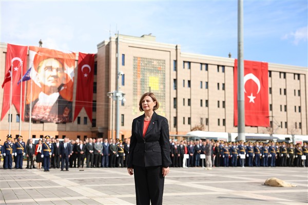 Eskişehir'de Cumhuriyet Bayramı kutlamaları başladı