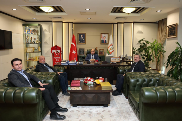 Galatasaray yönetiminden Başkan Gürpınar'a ziyaret