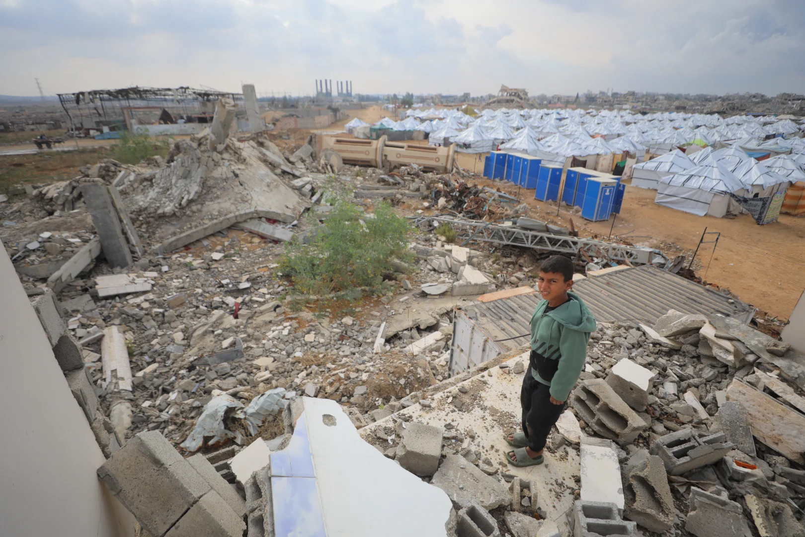 Gazze'de soğuk hava koşulları çadırlarda kalan Filistinlileri olumsuz etkiliyor