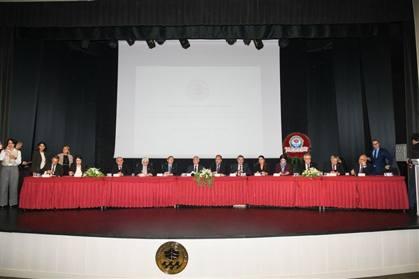 Genç: Engelli kardeşlerimiz bu şehrin yükü değil bereketidir