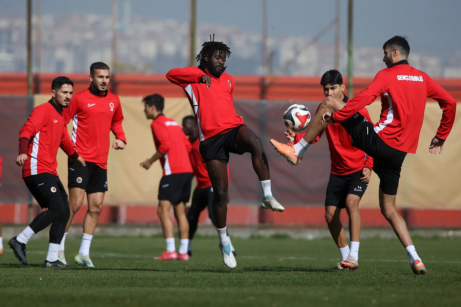 Gençlerbirliği, Göztepe karşılaşmasına hazır