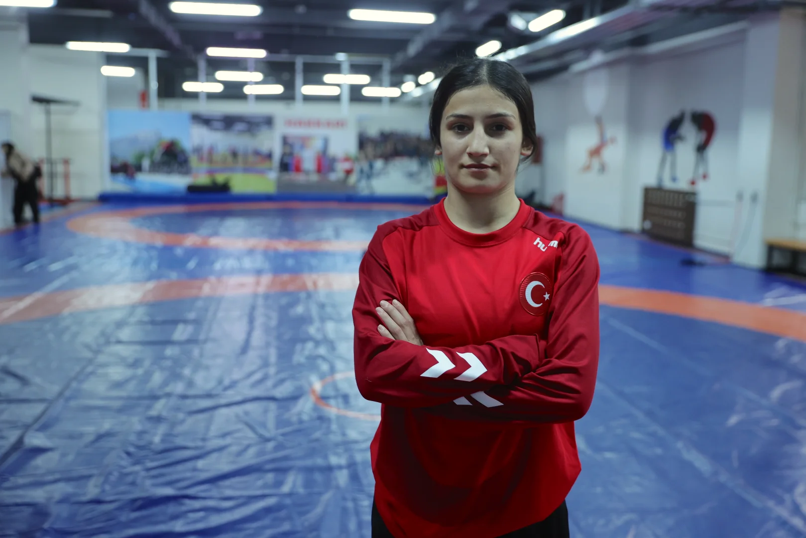 Hakkarili güreşçiler, bu yıl 78 madalya kazanarak kentteki çocuklara örnek oldu