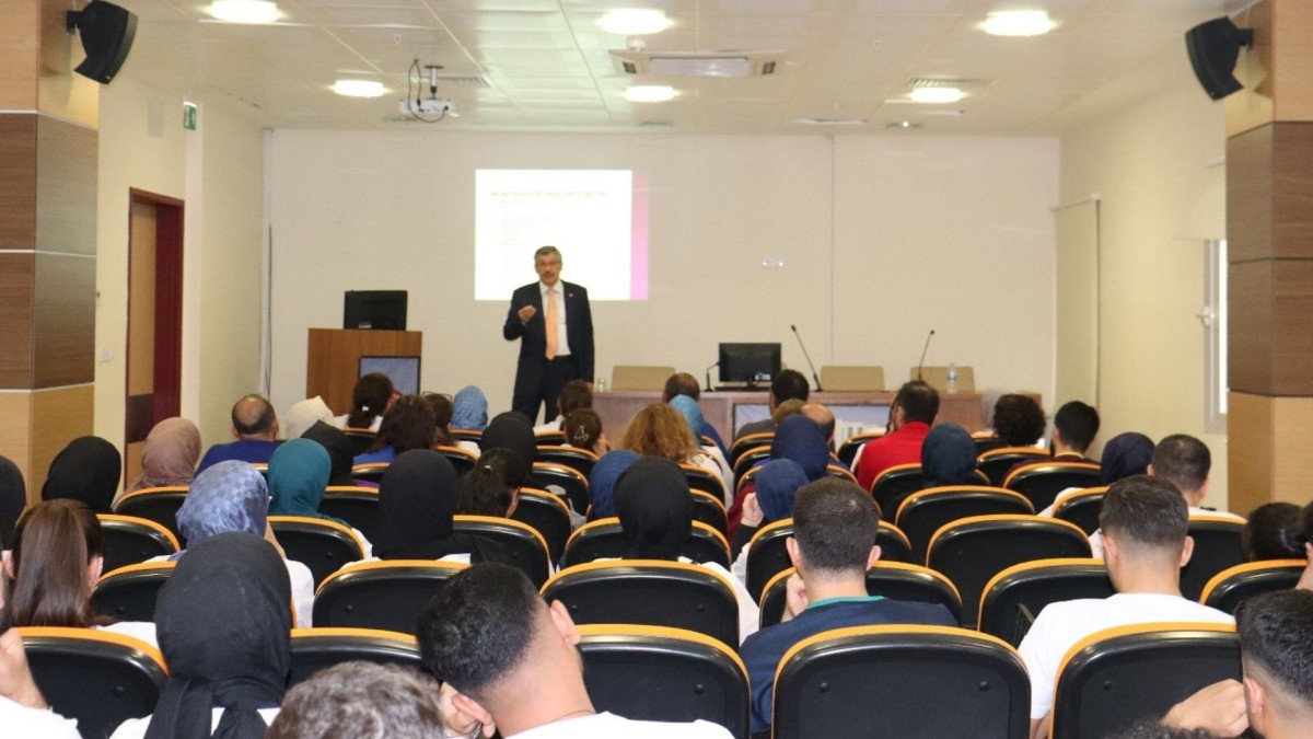 Harran Üniversitesi’nde meme kanseri semineri düzenlendi  - Videolu Haber