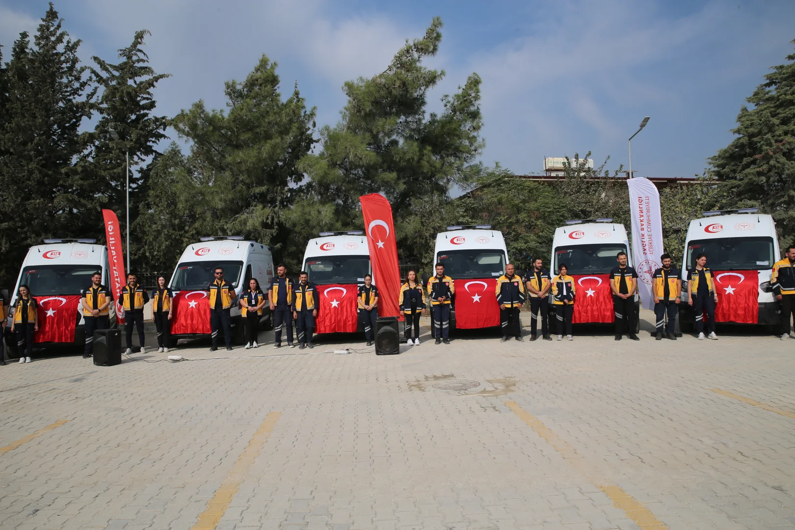 Hatay'da depremde yıkılan KETEM'in yeni yaptırılan binası hizmete girdi
