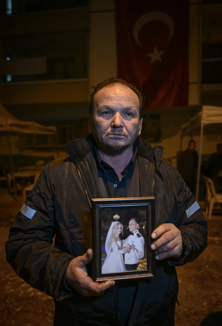 Hava Pilot Üsteğmen Cüneyt Kandemir'in şehadet haberi Ankara'daki ailesine verildi