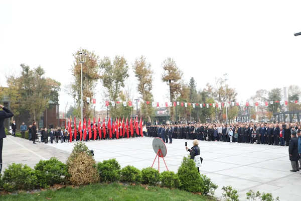 İnegöl’de 10 Kasım anma törenleri düzenlendi