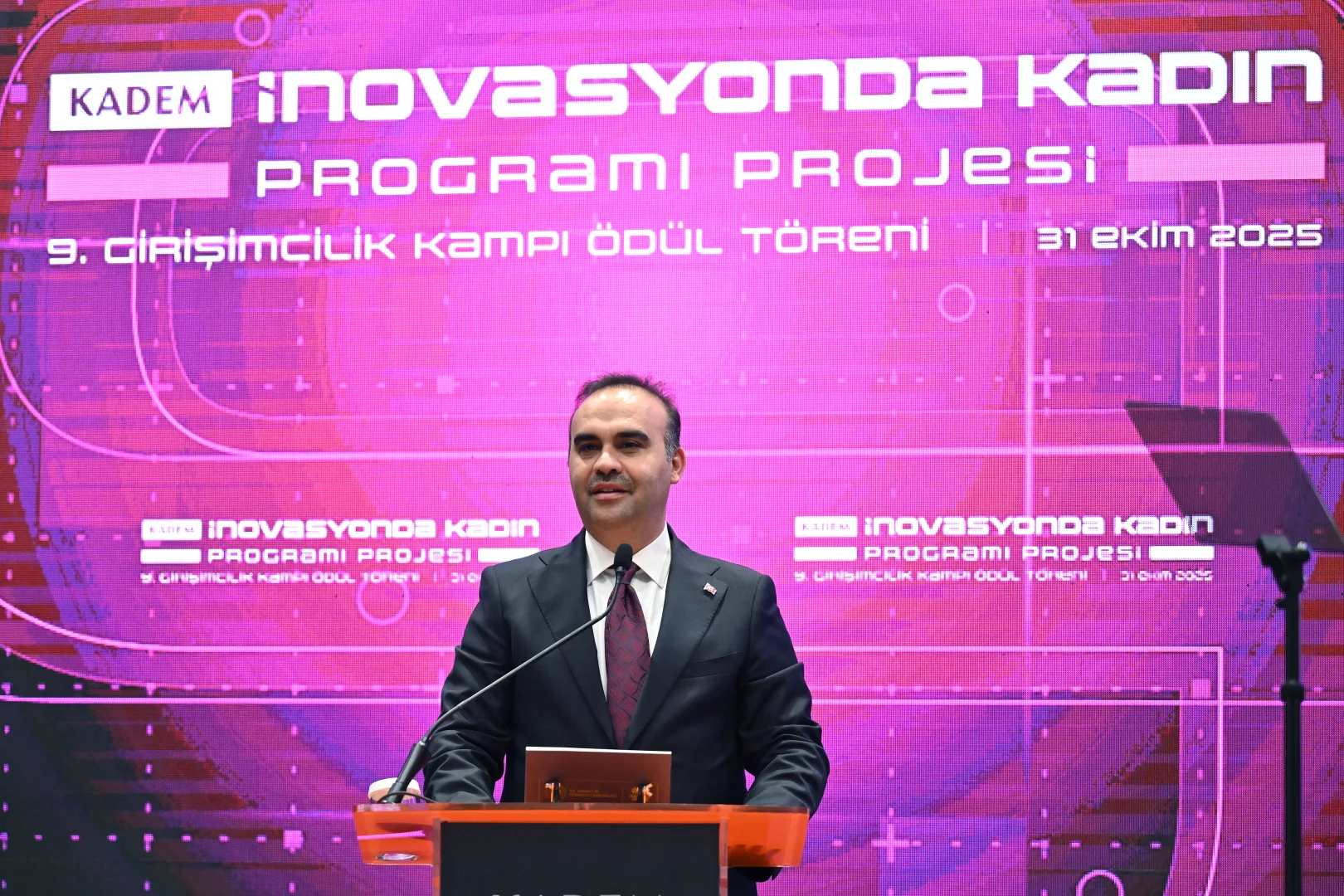 "İnovasyonda Kadın Programı 9. Girişimcilik Kampı Ödül Töreni"