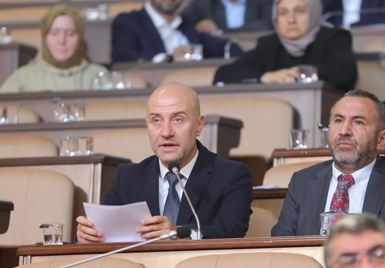 İSKİ Genel Kurulunda musluklardan akan çamurlu suya ilişkin soru önergesi