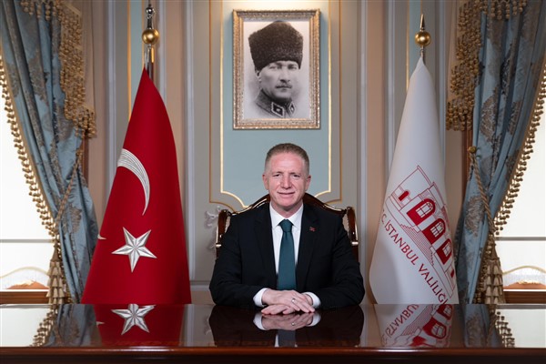 İstanbul Valisi Gül'e ziyaretler sürüyor