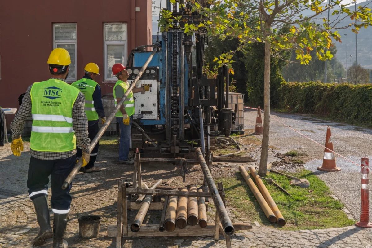 İzmir’de 2 Bin Hektarlık Alanda Zemin İncelemesi Yapılacak