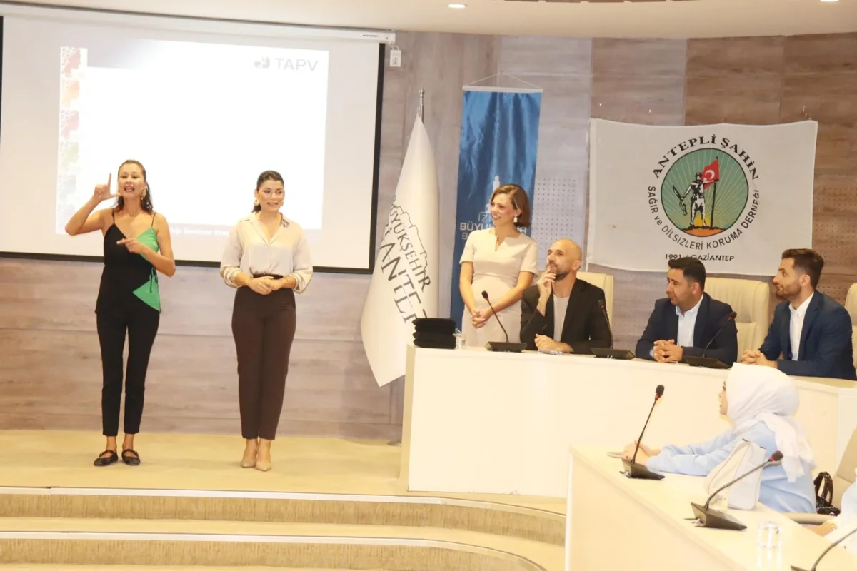 İzmir’den Batman ve Gaziantep’e Sağlık Yardımı