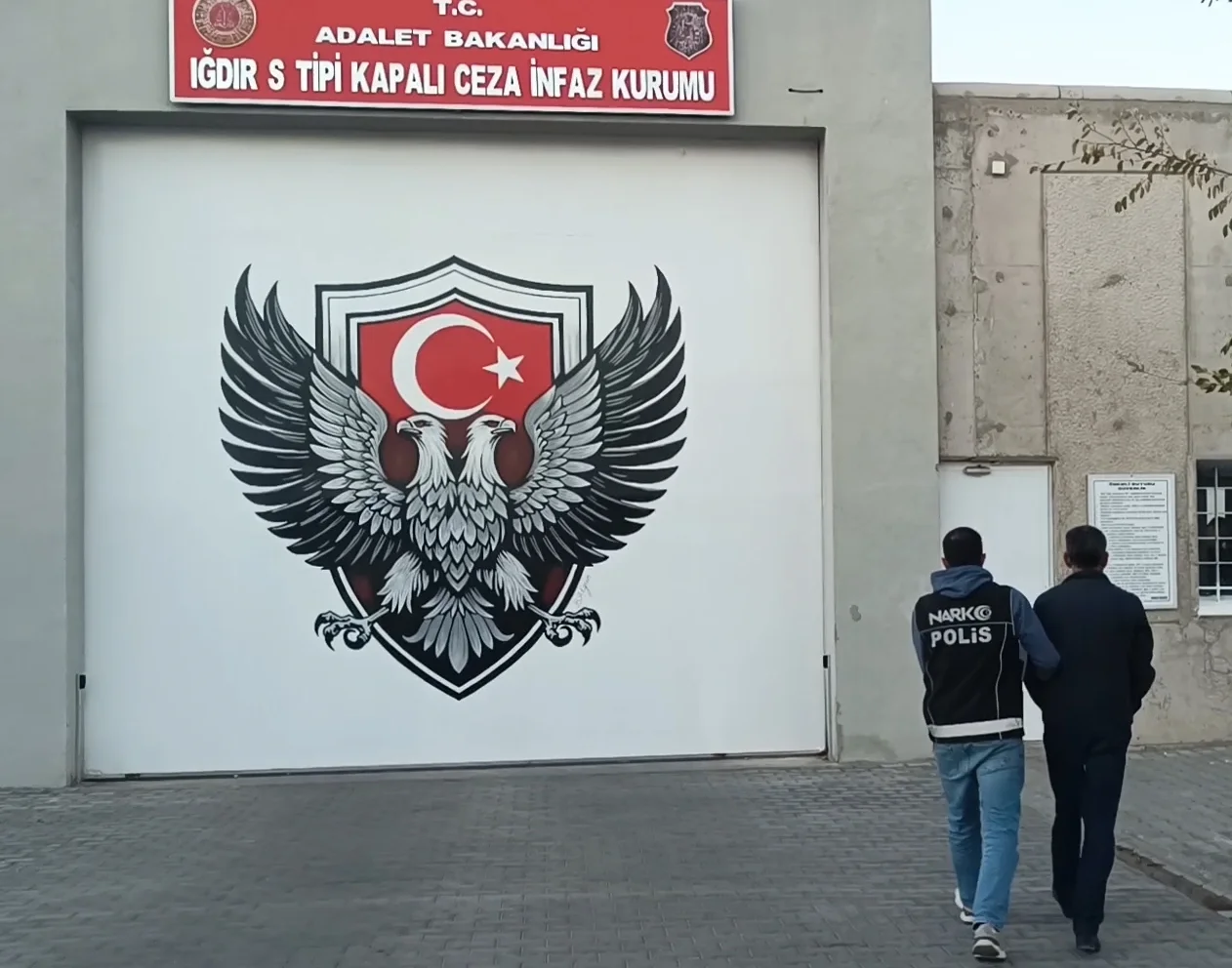 Iğdır'da vücudunda sentetik uyuşturucu bulunan şüpheli tutuklandı