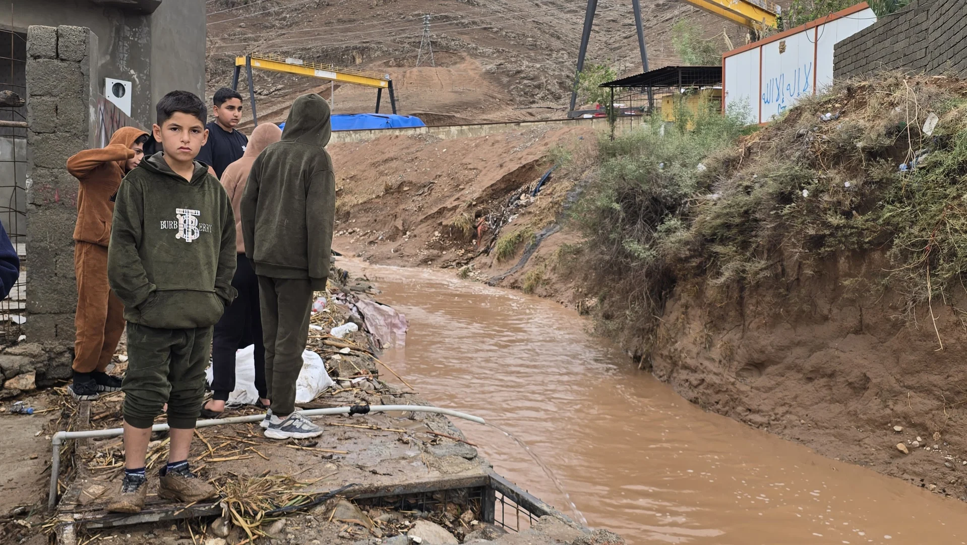 Irak'ın Erbil, Süleymaniye ve Duhok kentlerinde aylar sonra yağmur yağdı