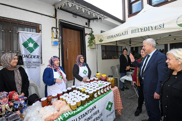 Kadın Girişimciler Sokağı, Sümbüllü Bahçe Konağı’nda açıldı