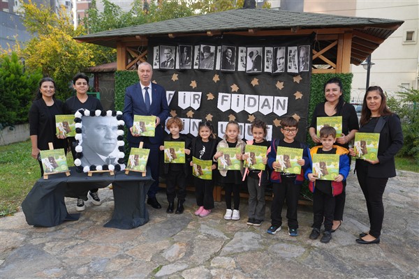 Kartal Belediyesi kreşlerinden 10 Kasım etkinliği