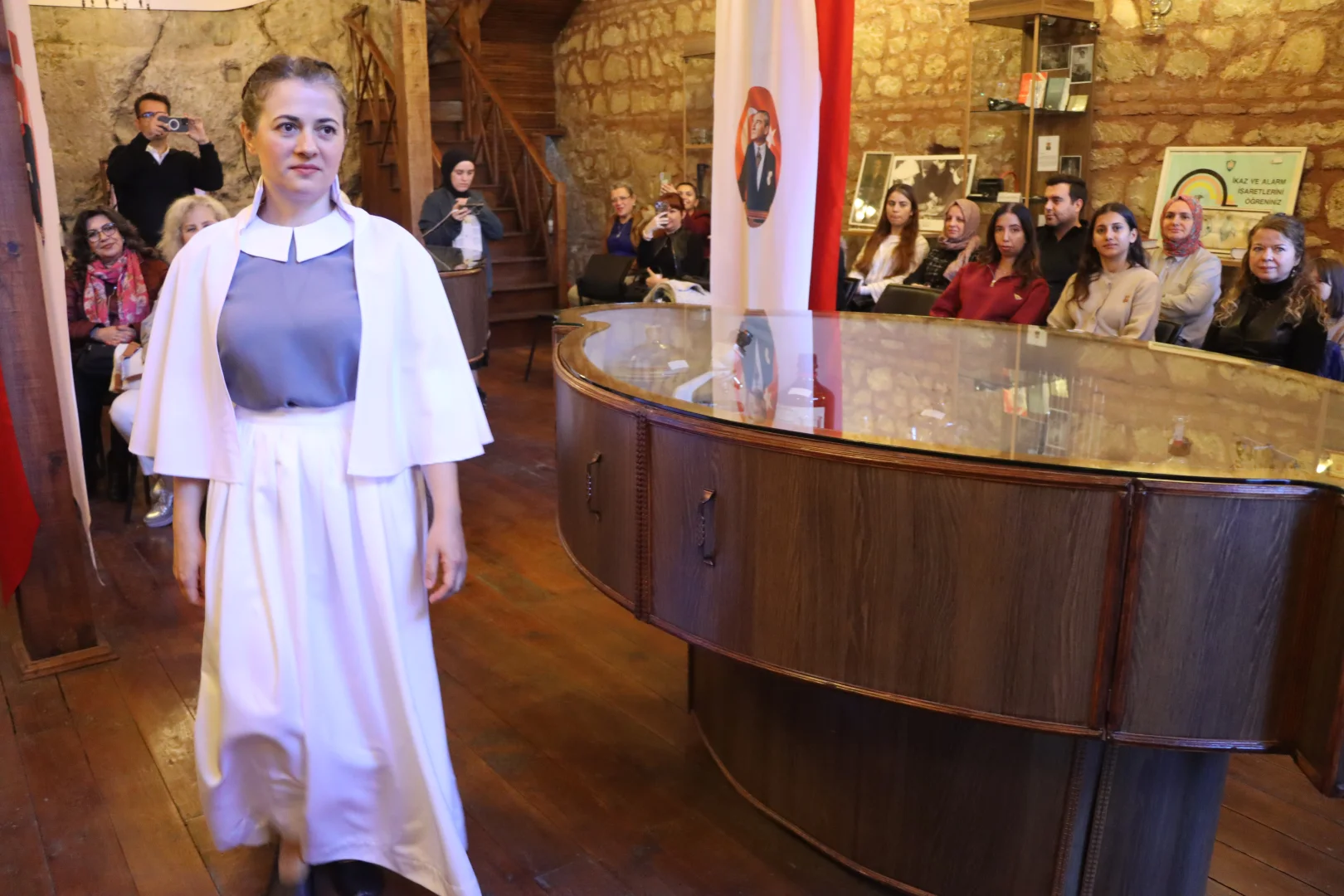 Kırklareli'nde "Sağlığın Tarihi Adımları Defilesi" düzenlendi