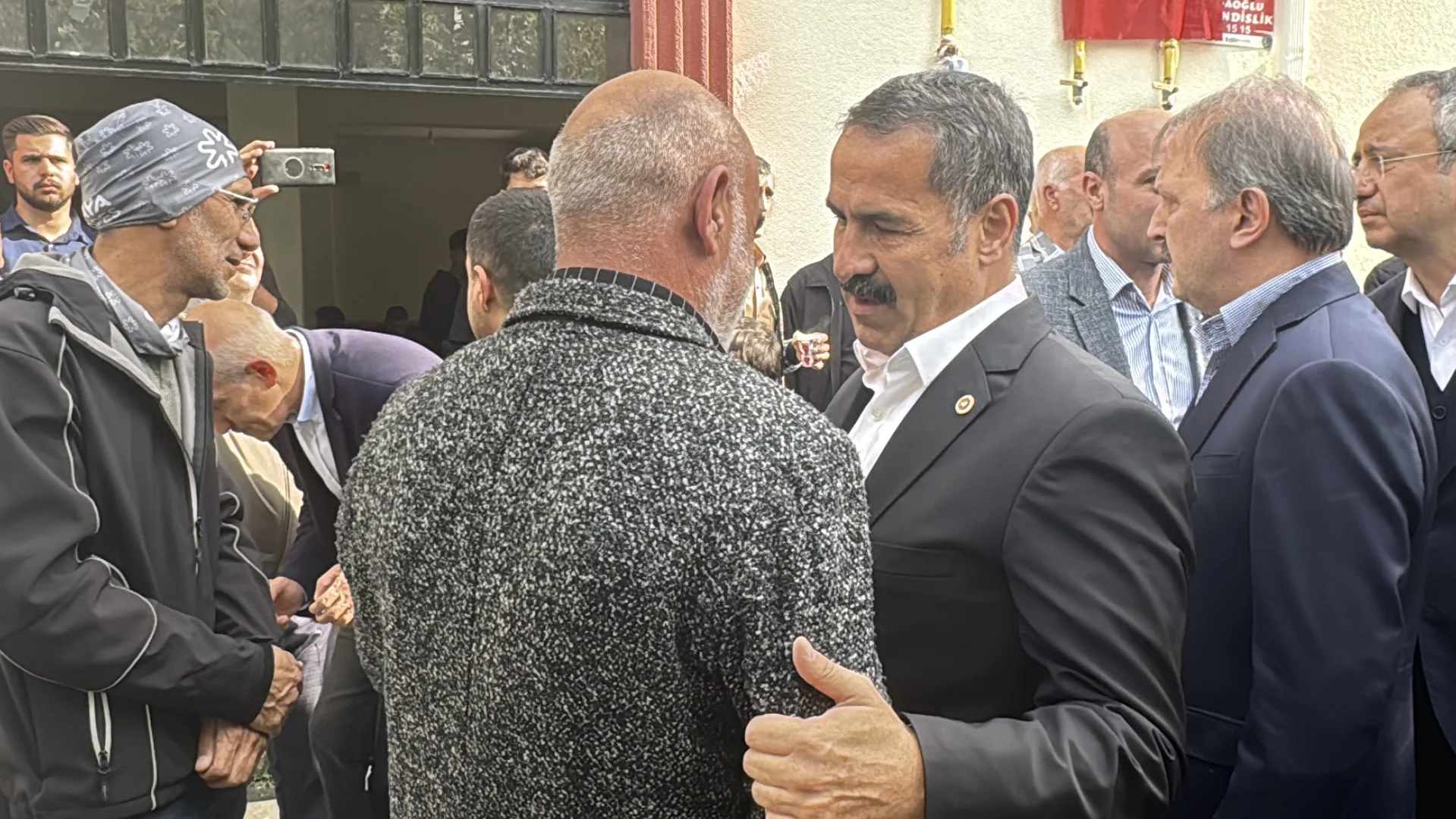 Kocaeli’deki fabrika yangınında hayatını kaybedenler son yolculuğuna uğurlandı