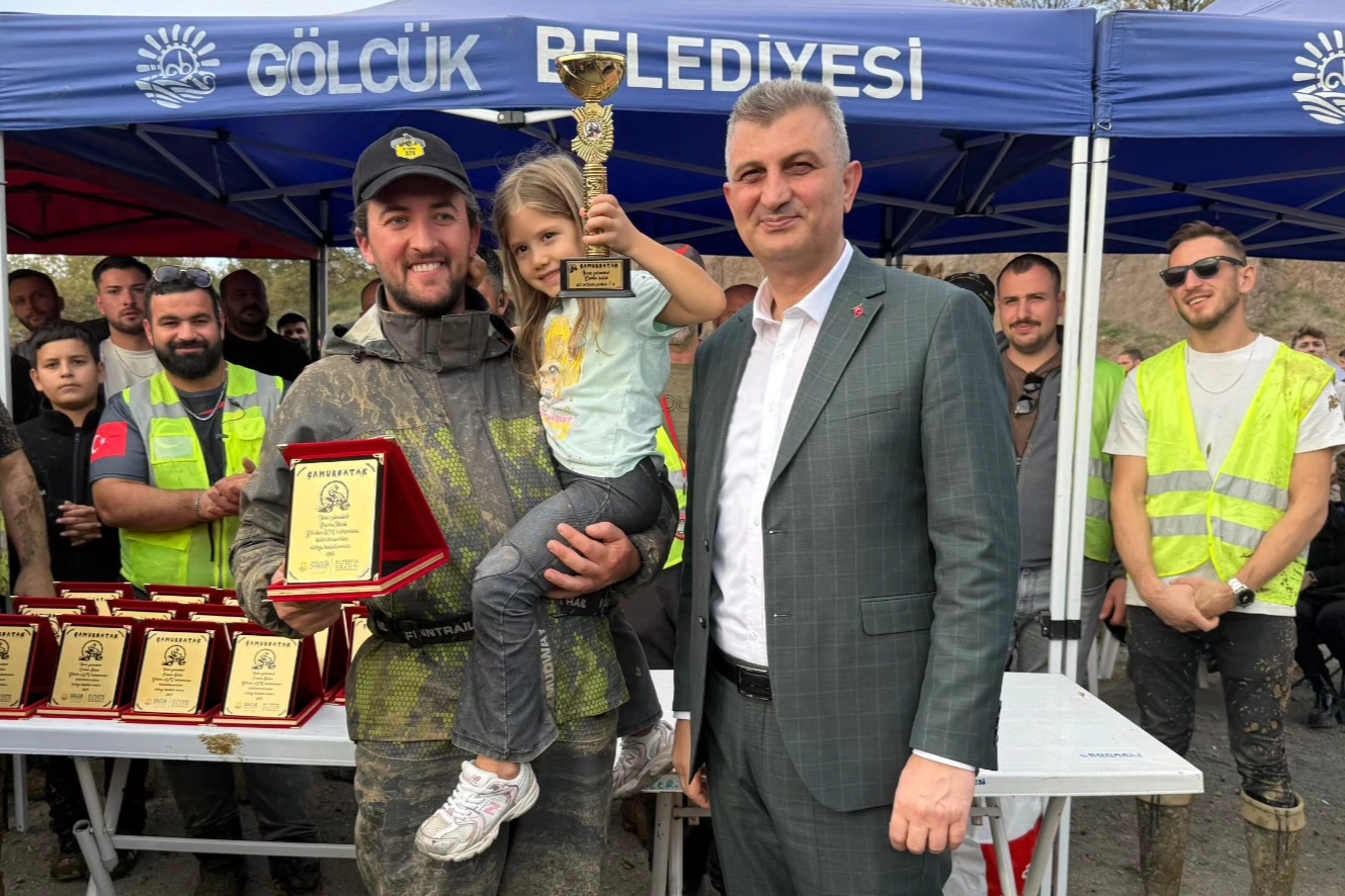 Kocaeli Gölcük'te ATV tutkunlarından nefes kesen mücadele